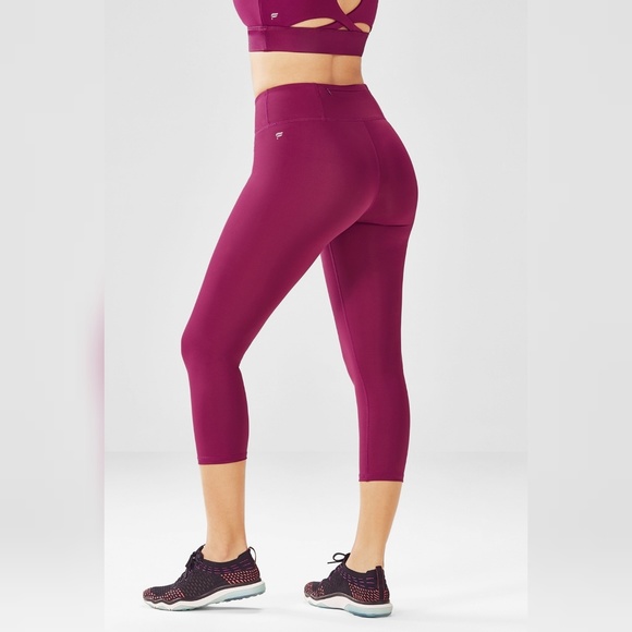 Fabletics Pants - Fabletics Salar PowerLite Dark Rose crop size XL